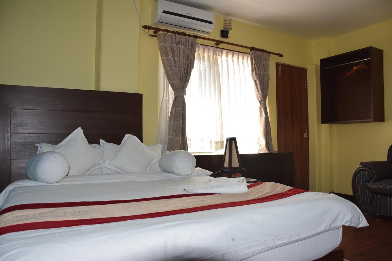 Hotel Rosemary Homes Pokhara Exterior foto