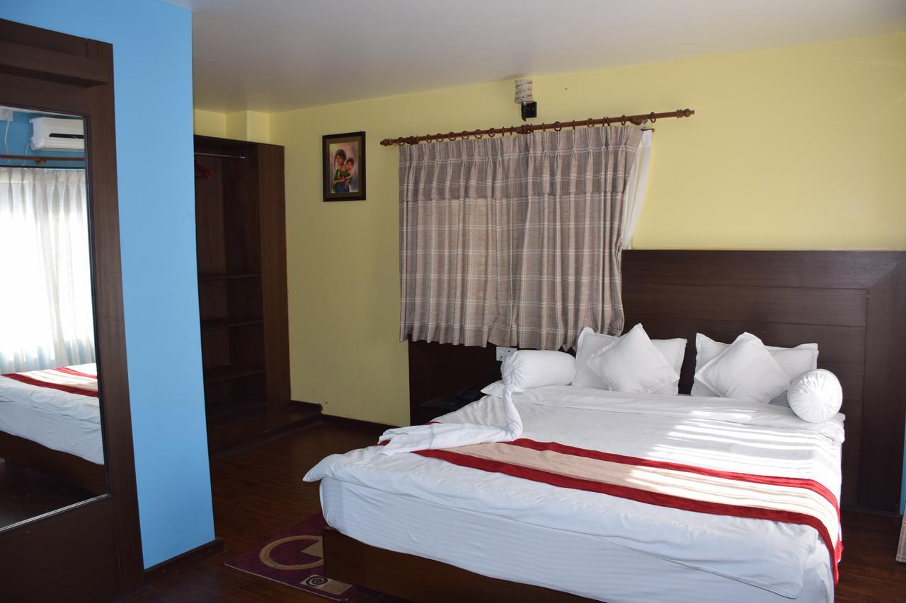 Hotel Rosemary Homes Pokhara Exterior foto